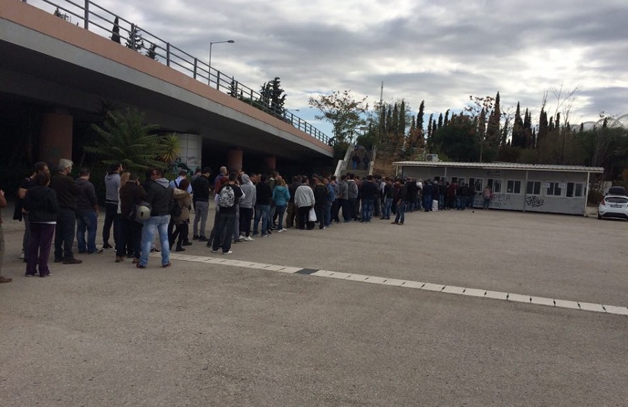 Ουρές για ένα εισιτήριο με την Μίλαν