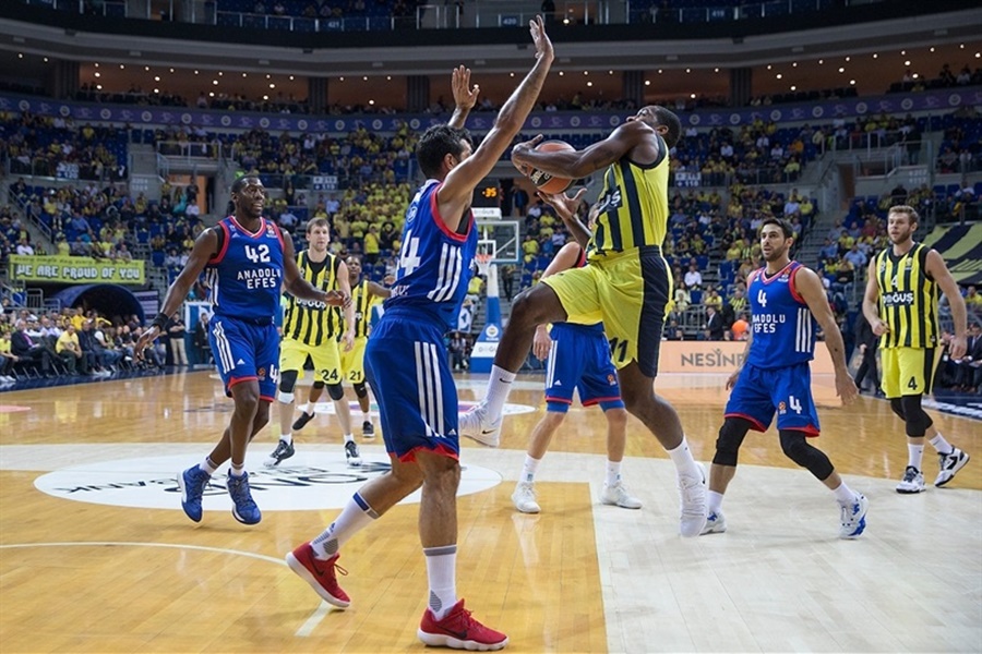 Euroleague: Με νίκες προχώρησαν οι Φενέρ, Βαλέθια και Μάμπεργκ (vids)