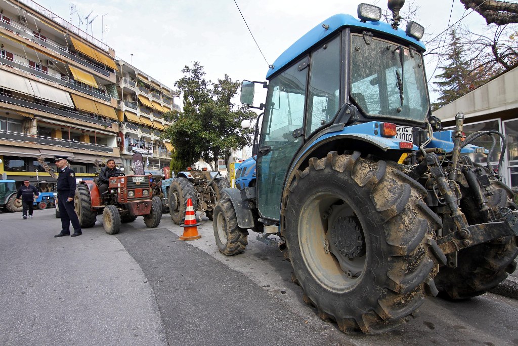 Ζεσταίνουν μηχανές τα τρακτέρ–Πανελλαδική σύσκεψη στη Λάρισα αύριο