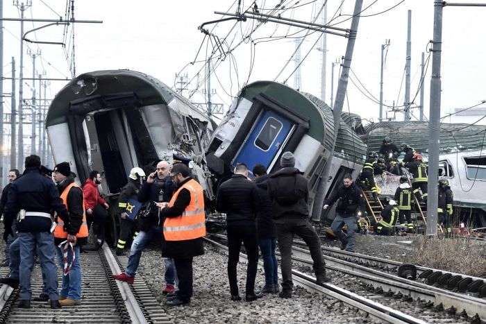 Πρόβλημα στις ράγες προκάλεσε τον εκτροχιασμό τρένο με 3 νεκρούς στο Μιλάνο