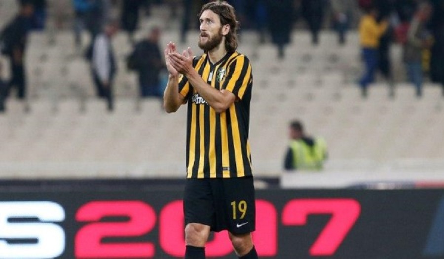 AEK : Πρόβλημα με Τσιγκρίνσκι