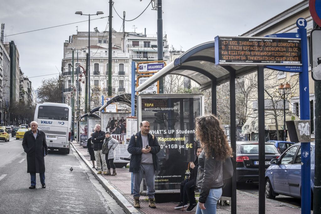 Από τις 5 ξανά στην κυκλοφορία λεωφορεία και τρόλεϊ