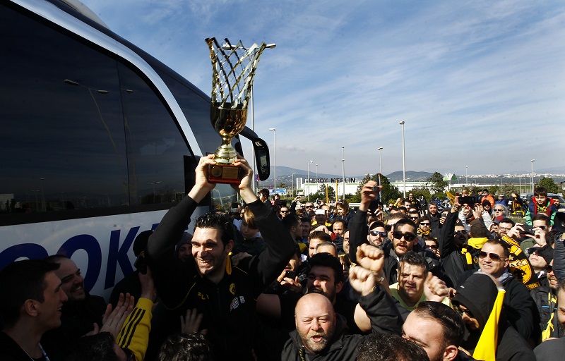 ΑΕΚ : «Από τις 15:30 το τρόπαιο στο ΟΑΚΑ»