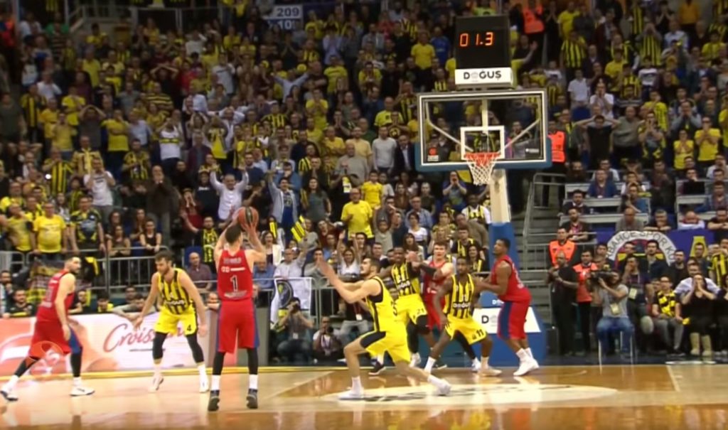 Euroleague : Στην κορυφή του Top-10 το buzzer beater του Ντε Κολό (vid)