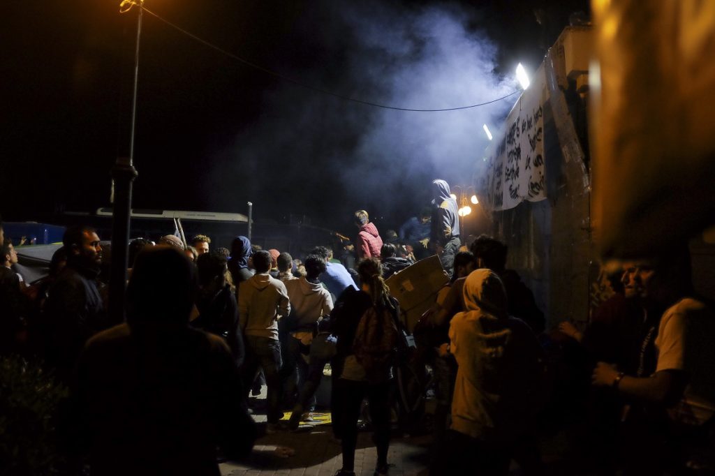 ΚΙΝΑΛ: Τα γεγονότα στη Μυτιλήνη είναι απολύτως καταδικαστέα