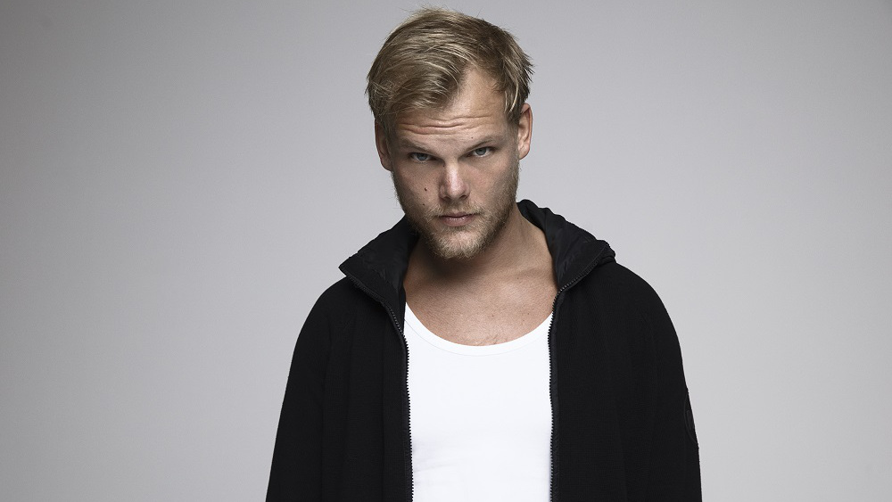 Πέθανε ο DJ Avicii