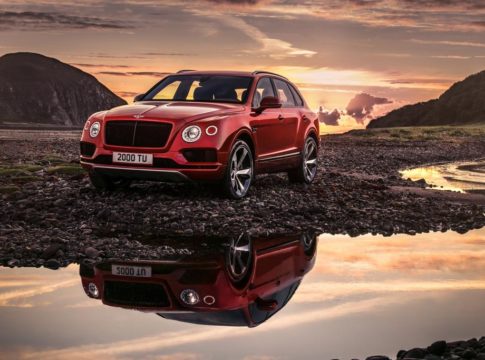 Νέο Bentley Bentayga V8