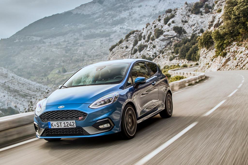 Με τιμές που ξεκινούν από τα €20.264 το νέο Fiesta ST