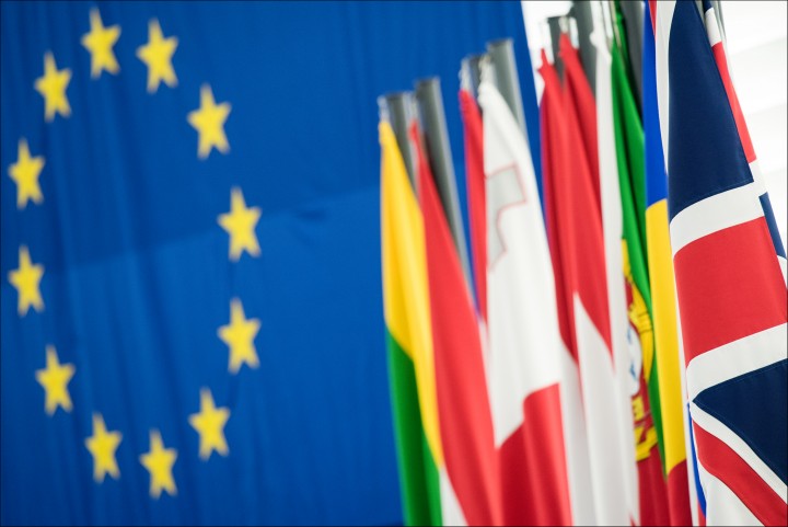 Παράταση ως τις 15 Ιουνίου του περιορισμού μετακινήσεων προς την ΕΕ των πολιτών τρίτων χωρών
