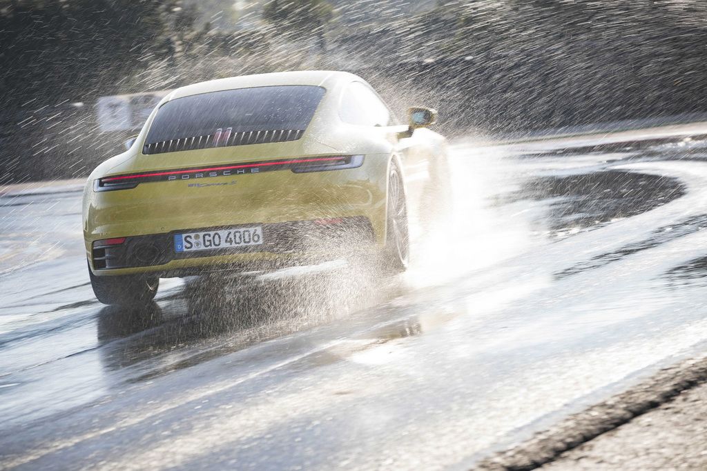 Porsche Wet Mode