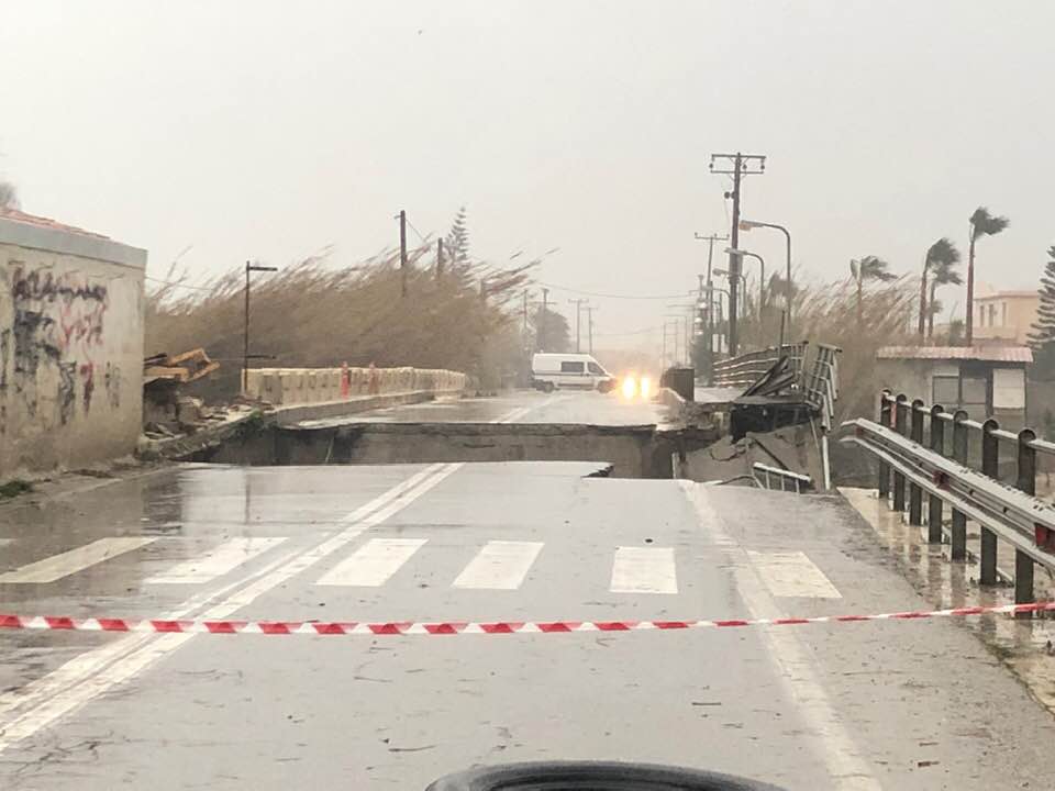 Κρήτη κακοκαιρία: Τεράστια τα προβλήματα στο νησί λόγω της «Ωκεανίς» (pics&vids)