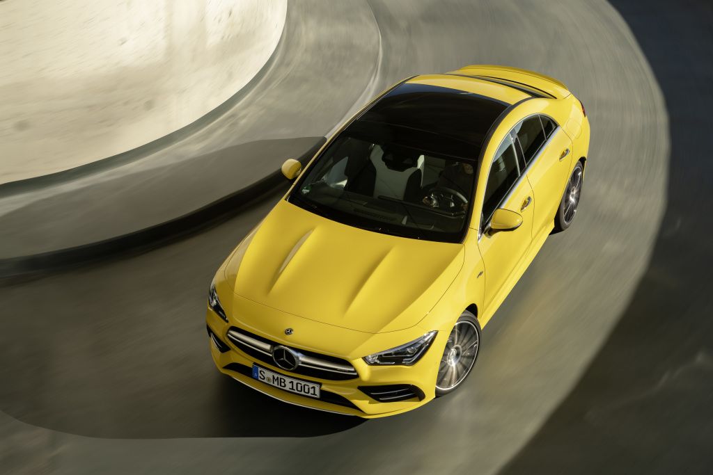 Mercedes-AMG CLA 35 4MATIC με AMG TRACK PACE