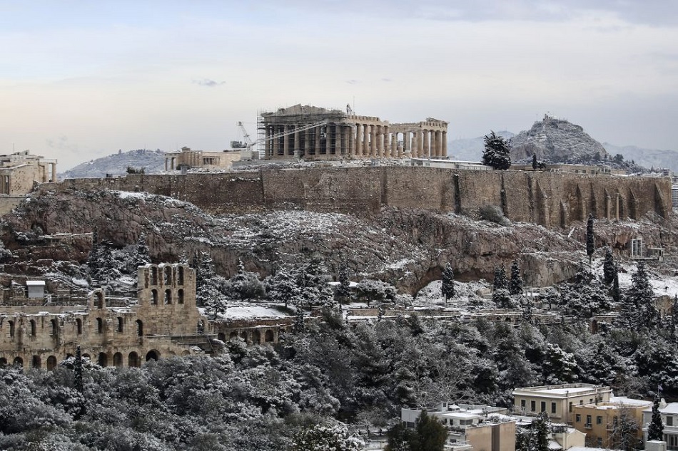 Η κακοκαιρία «Ζηνοβία» φέρνει χιόνι σε όλη τη χώρα – Πότε θα χτυπήσει τελικά