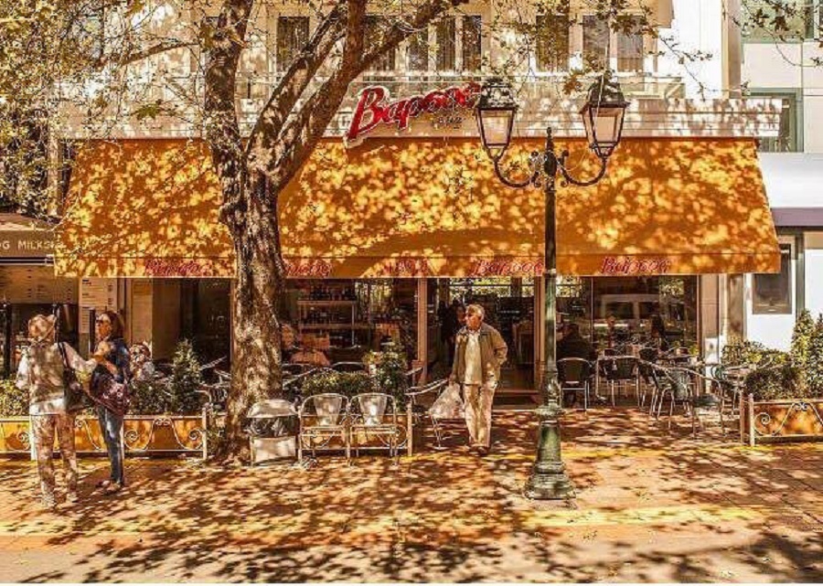 Πέθανε ο Βασίλης Βάρσος του θρυλικού ζαχαροπλαστείου στην Κηφισιά