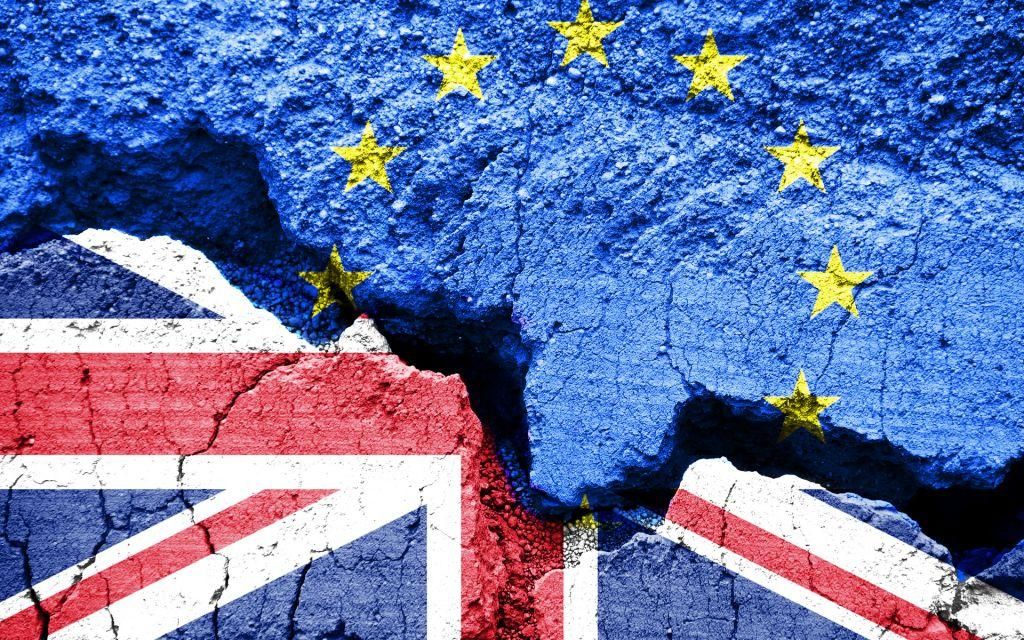 Brexit: «Απειλές» Τζόνσον για τις εμπορικές συμφωνίες