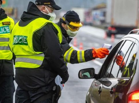 Οι Γερμανοί αρνούνται ότι έφεραν τον κορωνοϊό