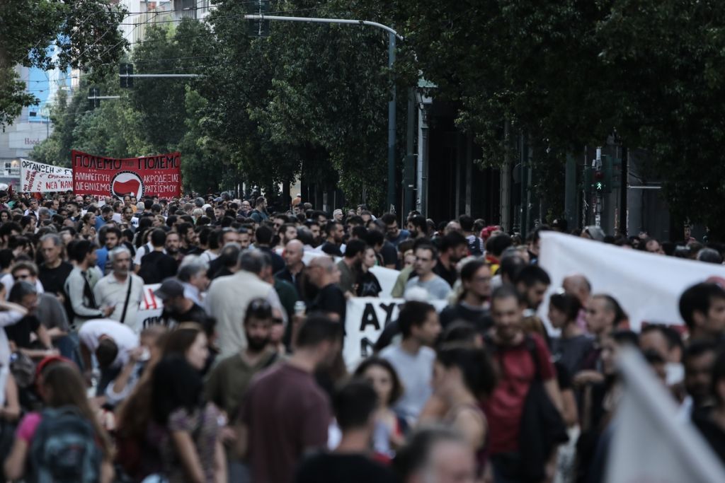 Ομάδα Νομικής Βοήθειας : Το νομοσχέδιο για τις διαδηλώσεις είναι αντισυνταγματικό