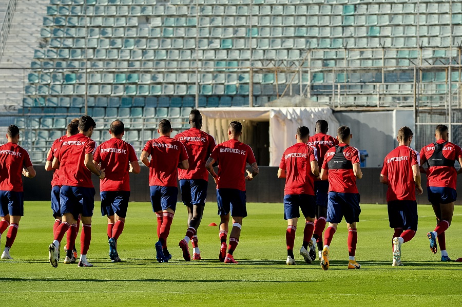 Στιγμές από την προπόνηση του Ολυμπιακού στον Βόλο (Pics)