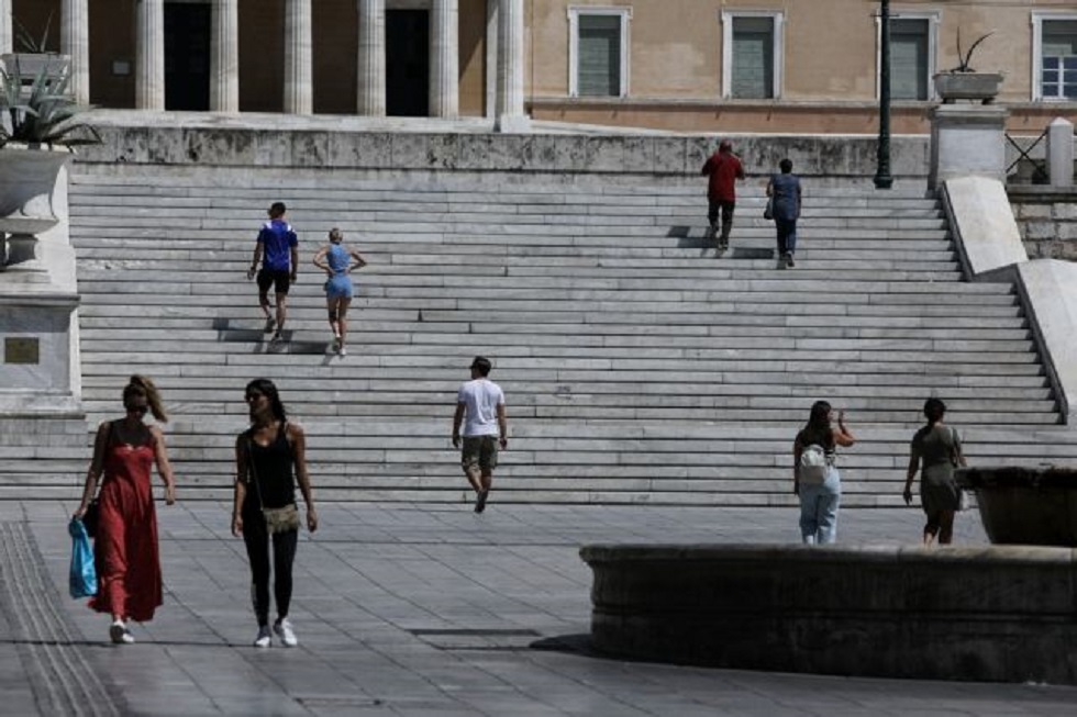 Νέα μέτρα Αττική : Τι αλλάζει σε καφετέριες, μπαρ και εστιατόρια