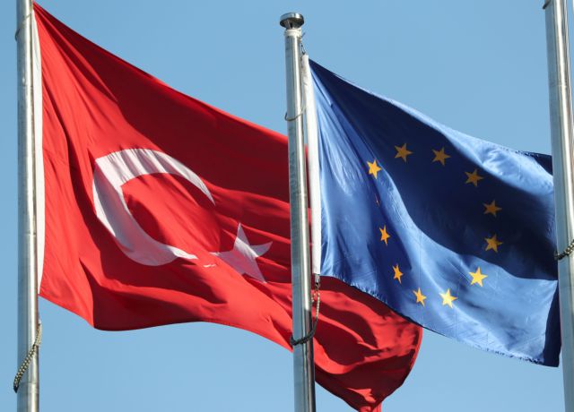 Αδειάζει η κλεψύδρα για την Τουρκία – Κλίμα «κυρώσεων» στην Ευρώπη