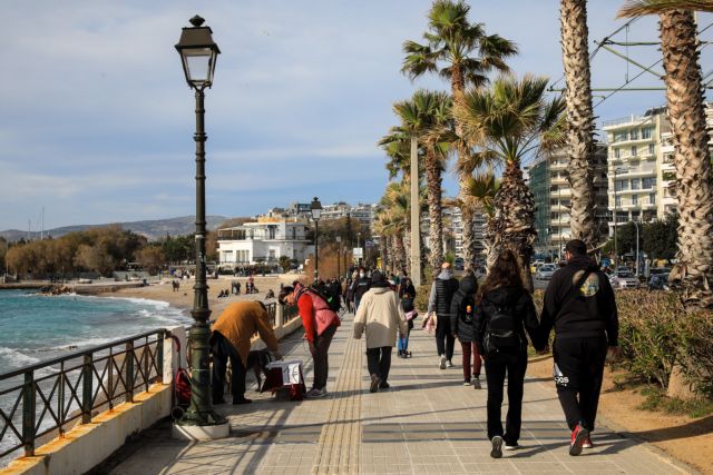 Προ των πυλών το τρίτο κύμα στην Αττική – Στο 1 ο δείκτης μεταδοτικότητας