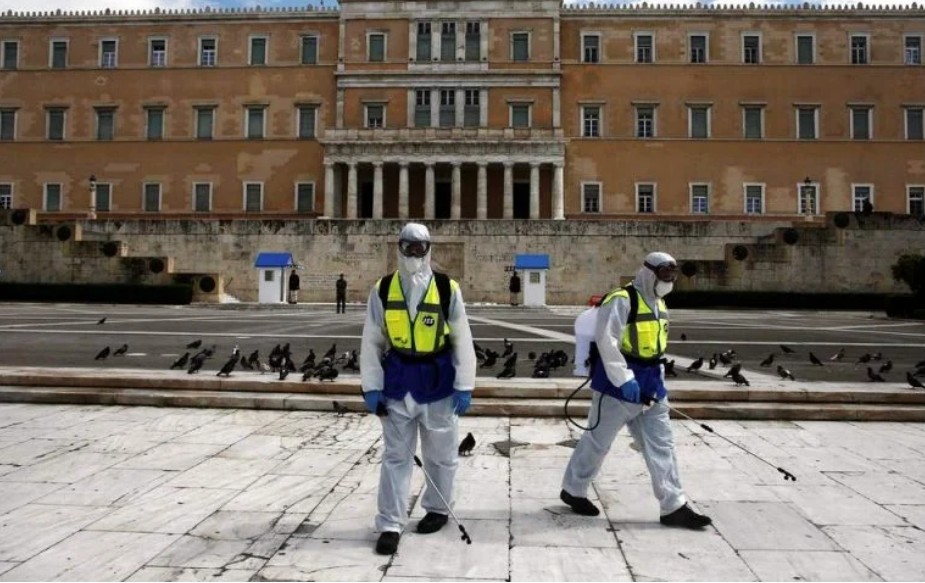 Lockdown : Πέντε επιστήμονες προειδοποιούν πως τα χειρότερα έρχονται – Όλα είναι στο τραπέζι