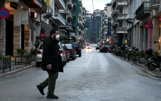 Καθολικό lockdown σε Πάτρα εισηγείται η επιτροπή εμπειρογνωμόνων