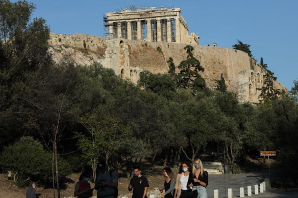 Κορωνοϊός : Η τελευταία μάχη για να κερδίσουμε τον πόλεμο – Κανονικό καλοκαίρι και ανοσία αγέλης το φθινόπωρο λένε οι ειδικοί