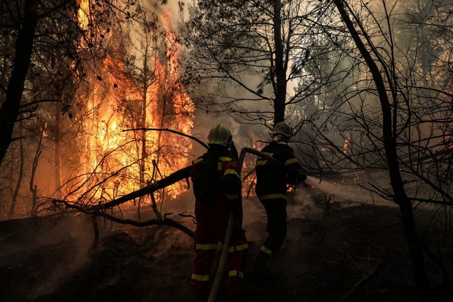 Φωτιά – Νέος συναγερμός στην Εύβοια – Εκκενώνεται το χωριό Ασμήνιο