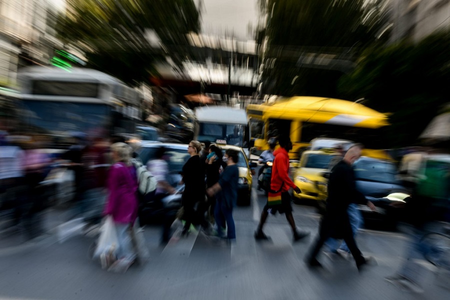 Κορωνοϊός – Πού εντοπίζονται τα 3.585 κρούσματα – Δείτε αναλυτικά τον χάρτη της διασποράς