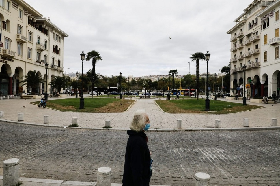 Κορωνοϊός – Χωρισμένη στα… δύο η χώρα – Πώς και γιατί έφτασε στο «κόκκινο» η Θεσσαλονίκη