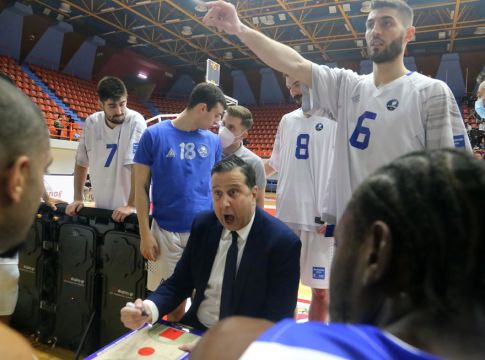 Λάρισα: Τέσσερα κρούσματα κορωνοϊού στην ομάδα