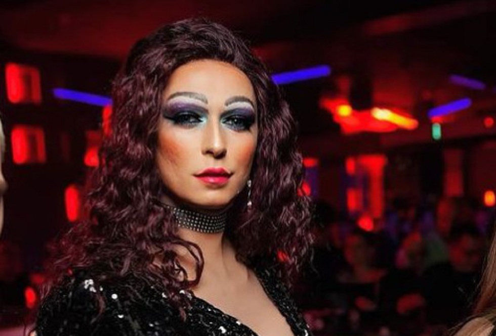 Ουκρανία: Αυτή είναι η drag queen που εντάχθηκε στον στρατό ενάντια στη ρωσική εισβολή