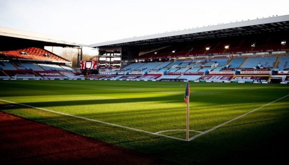 Μπαίνουν γκολ στο “Villa Park”