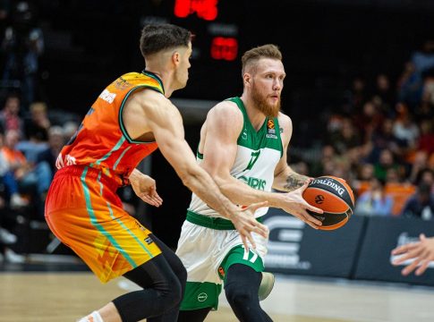 Βαλένθια – Ζάλγκιρις 76-80: Άλωσαν τη «La Fonteta» οι Λιθουανοί