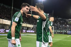 Παναθηναϊκός – ΑΕΚ 2-1: «Πράσινη» ανατροπή και χαμός στην κορυφή