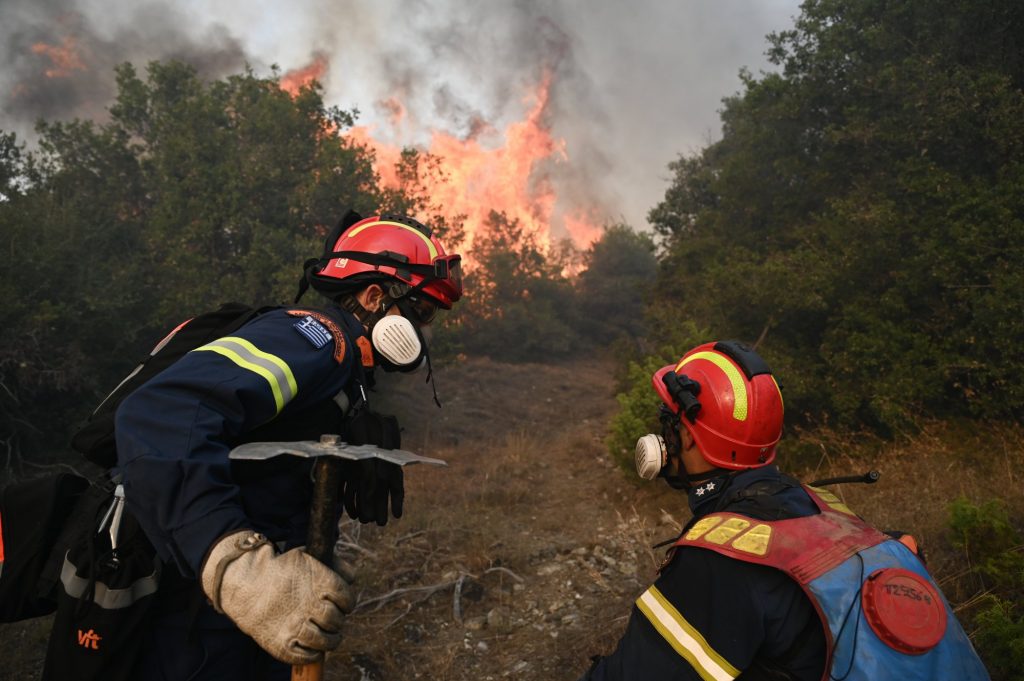 Φωτιά: Πολύ υψηλός ο κίνδυνος εκδήλωσης και εξάπλωσης σε Αττική και Εύβοια την Κυριακή