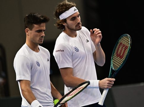 Τα αδέρφια Τσιτσιπά έμειναν εκτός ημιτελικών στο Roland Garros