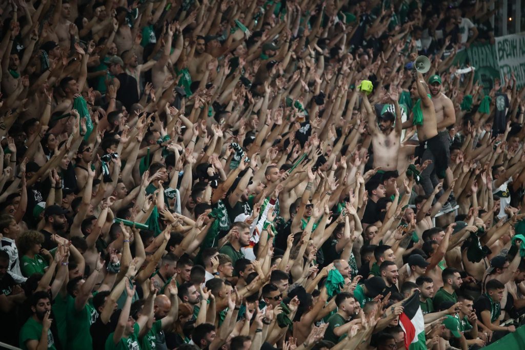 Πάνω από 100.000 οπαδοί του Παναθηναϊκού στην ουρά για ένα εισιτήριο στα δύο ματς με Ολυμπιακό