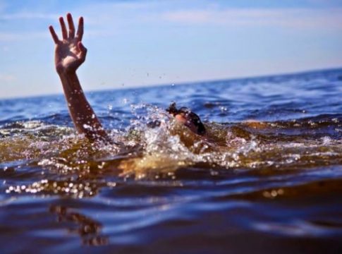 Πνιγμοί: Τέσσερα άτομα μέσα σε λίγες ώρες έχασαν τη ζωή τους ενώ κολυμπούσαν