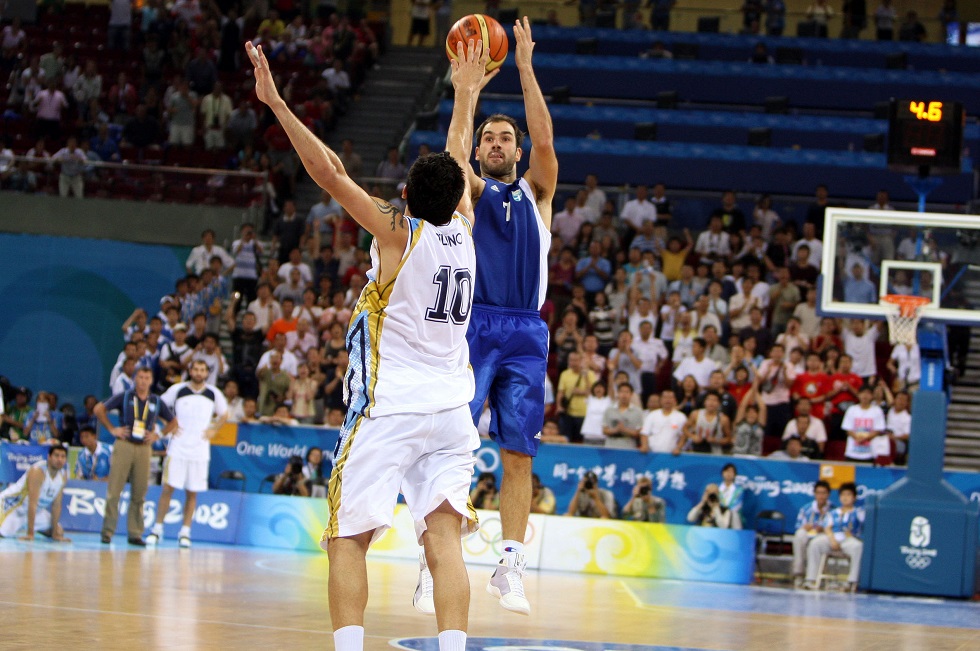 16 χρόνια πριν: Ποιοι έπαιζαν και τι έκανε η Ελλάδα τελευταία φορά που πήγε σε Ολυμπιακούς Αγώνες (vids)