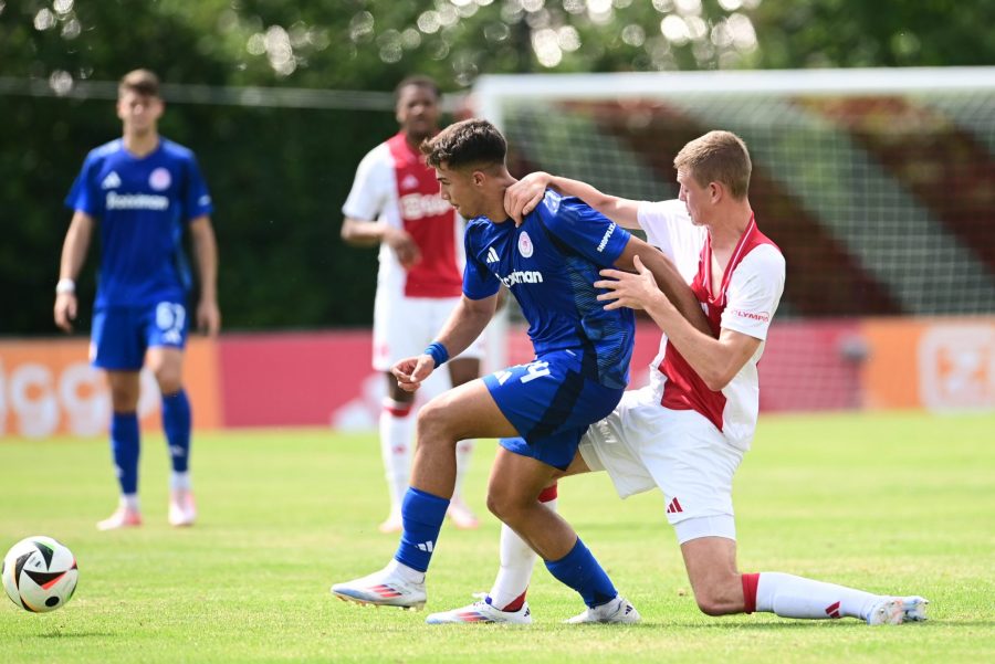 Άγιαξ – Ολυμπιακός 1-0: Το ελληνικό «χρυσάφι» του Μεντιλίμπαρ