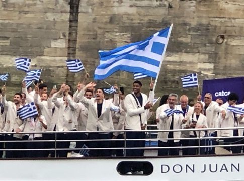 Ολυμπιακοί Αγώνες: Η selfie του Μήτογλου με τους υπόλοιπους διεθνείς από το πλοίο της Ελληνικής αποστολής (pic)