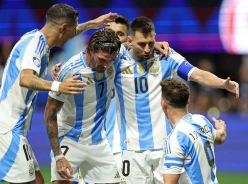 Πανικός: Υποδοχή ηρώων στην Αργεντινή για την κατάκτηση του Copa America! (vid)