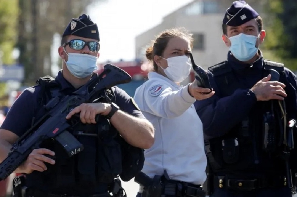 Χίλιοι κατάσκοποι αναχαιτίστηκαν από τις γαλλικές υπηρεσίες – Από κόσκινο εθελοντές και μέλη της διοργάνωσης