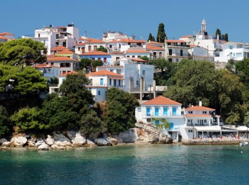 Διακοπές: Η Σκιάθος ανάμεσα στα καλύτερα νησιά της Ευρώπης