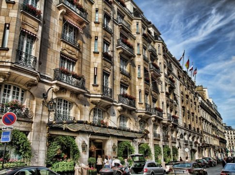 Le Bristol Hotel – Οι τρελές απαιτήσεις των πλούσιων και διάσημων πελατών των Ολυμπιακών Αγώνων του Παρισιού