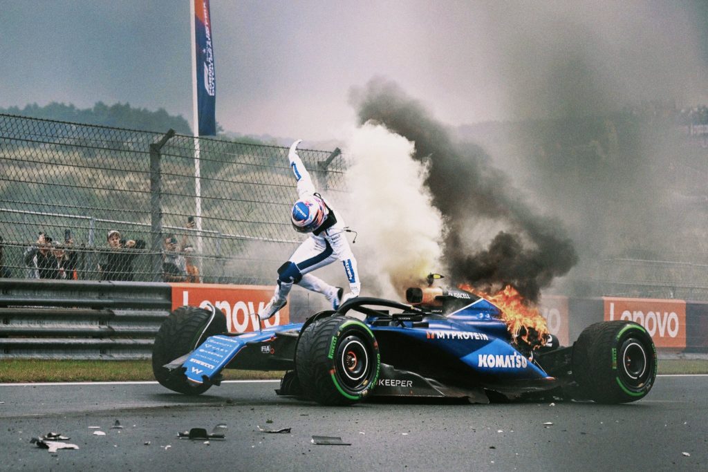 Τρομακτικό ατύχημα του Σάρτζεντ στo Grand Prix της Ολλανδίας (vid)