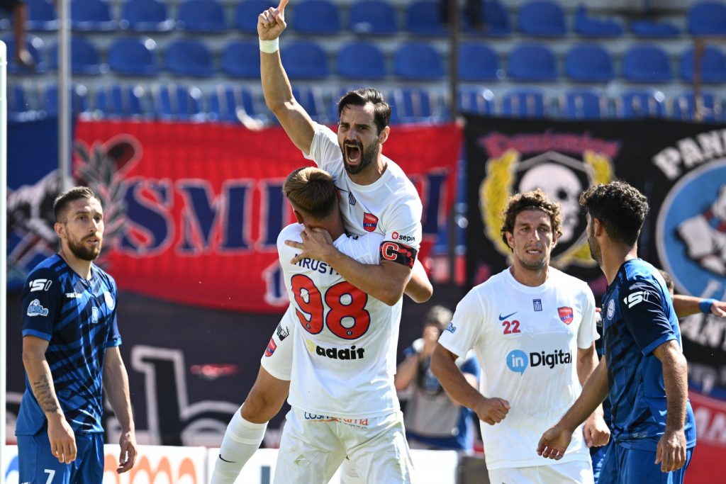 Πανιώνιος – Χανιά 1-0: Πρώτη νίκη για τους «κυανέρυθρους» υπό το βλέμμα του Τσερίσεφ