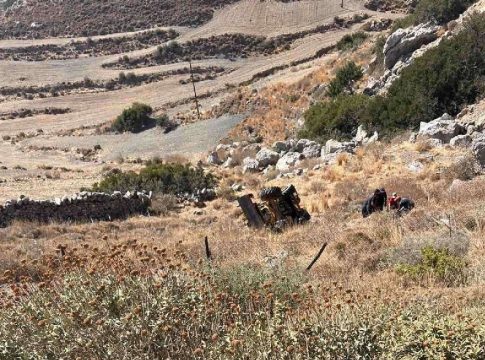 Τραγωδία στο Ρέθυμνο – Νεκρός 19χρονος και σοβαρά τραυματίας 20χρονος σε ανατροπή εκσκαφέα